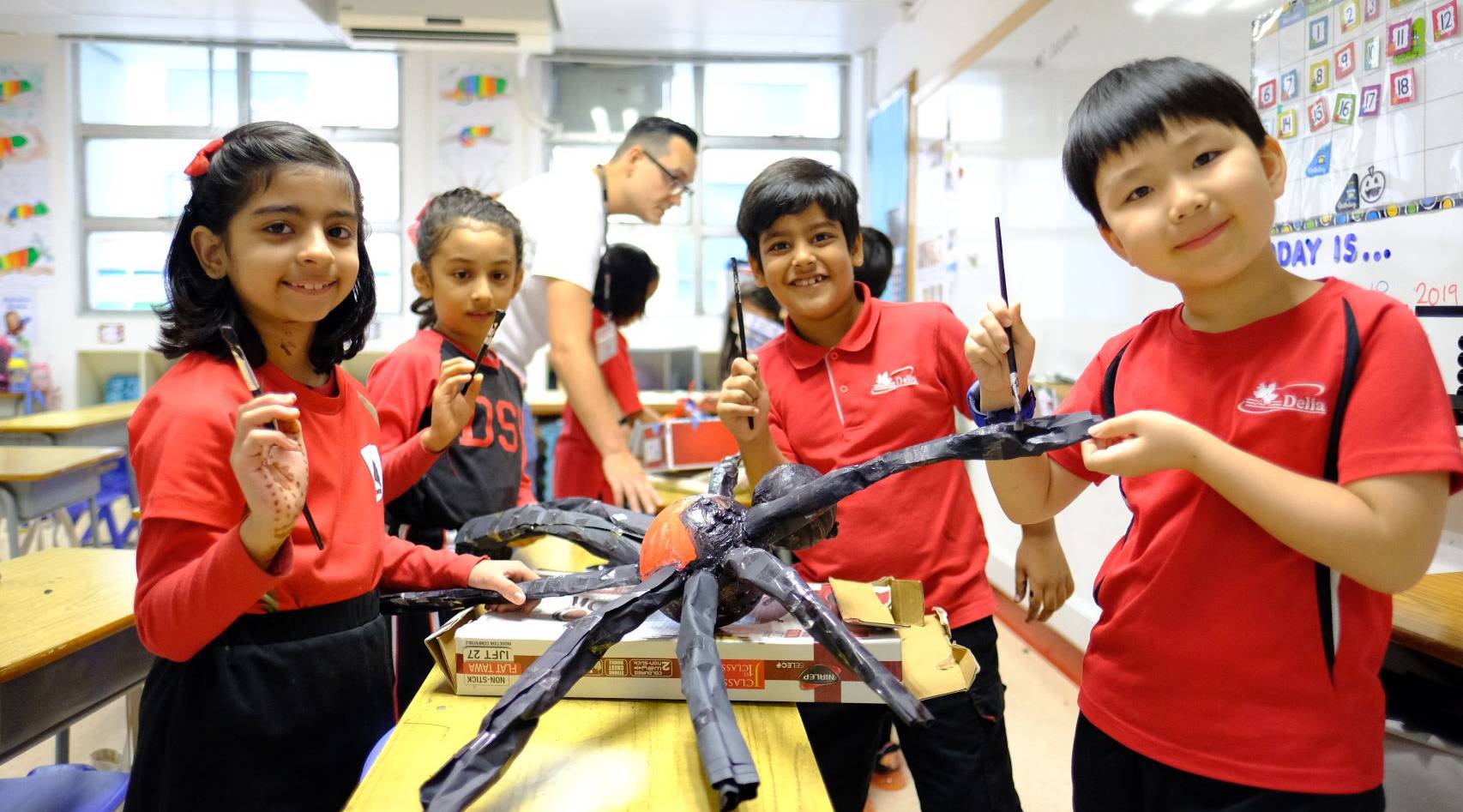4年连续3次获爱丁堡公爵将 加拿大地利亚 香港国际学校优质股 课程