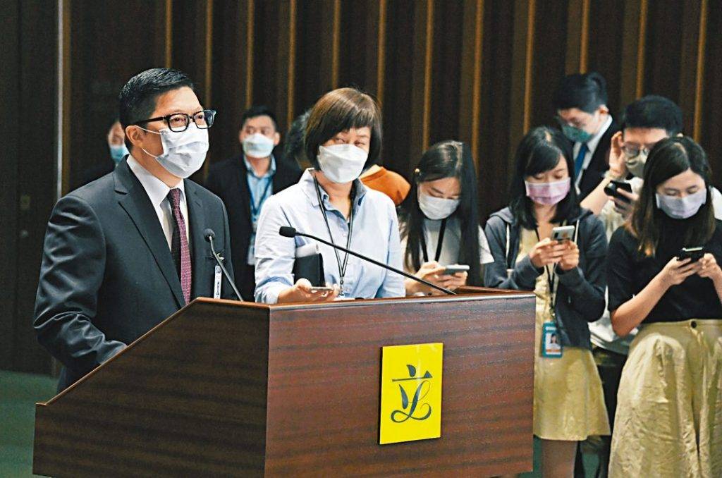 鄧炳強促記協公開會員名單