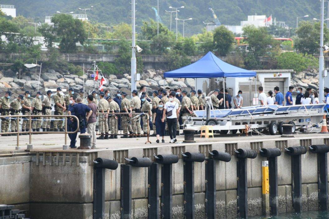 水警截走私艇翻船|大嶼山二澳發現浮屍 疑為失蹤女警林婉儀遺體