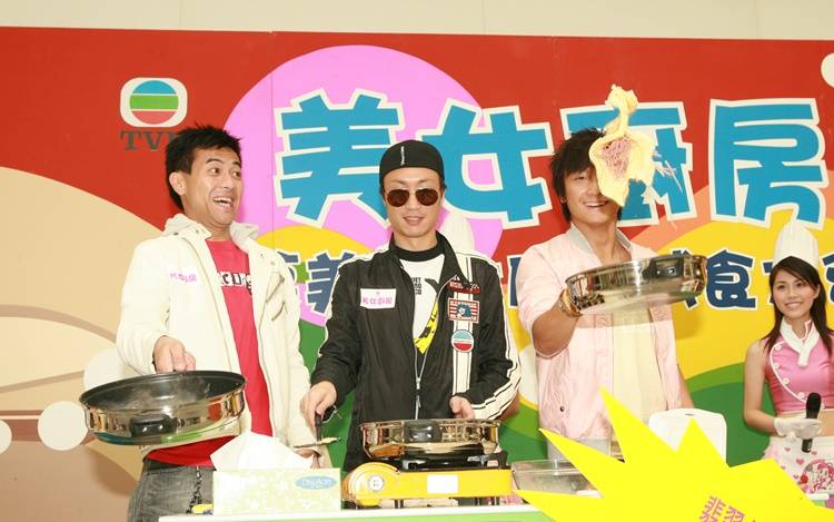 獨家│王菀之夥Do姐奉旨𥄫靚仔 《男神廚房》開工前落足工夫𠱁老公