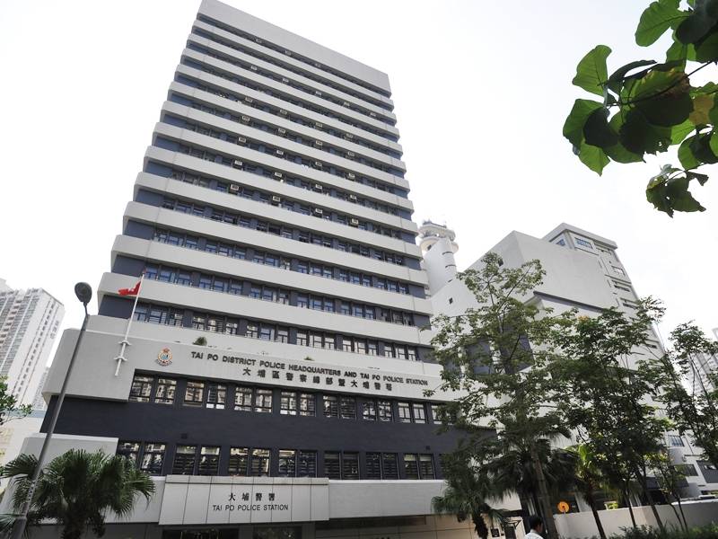警大埔南盛街檢毒品及武器 拘兩名28歲男子