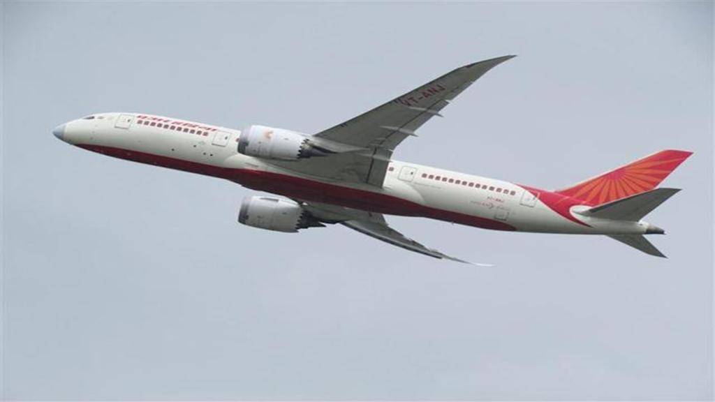 多名乘客確診觸發熔斷 印度航空新德里航班禁抵港5日