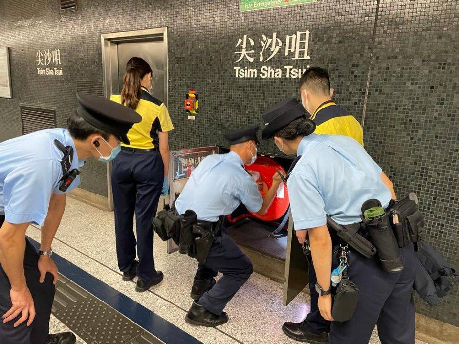 回歸25｜警方港鐵站及九龍區加強巡查 做好應變準備