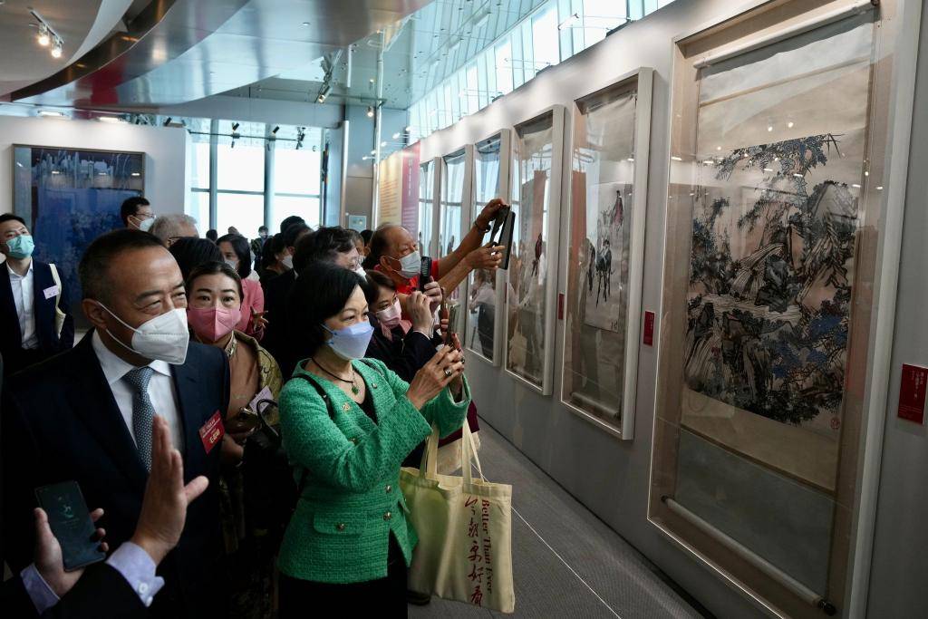 李家超：建設香港成中外藝術文化之都 提升國際定位