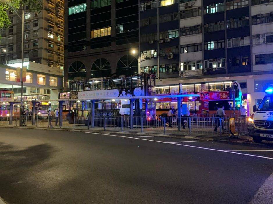 銅鑼灣電車撞傷女途人 服務一度受阻