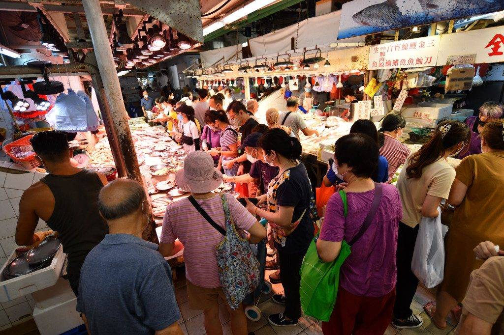 Ma saddle forces Hong Kong | Citizens rush to buy food, supermarkets and markets are crowded