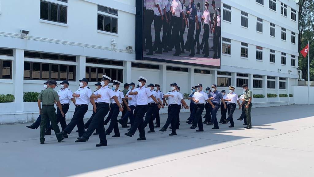 懲教學院推「正步人生」為制服團體辦中式步操課程