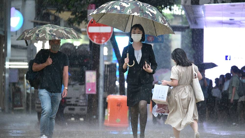 強雷雨帶逐漸靠近珠江口 可能未來兩三小時影響本港