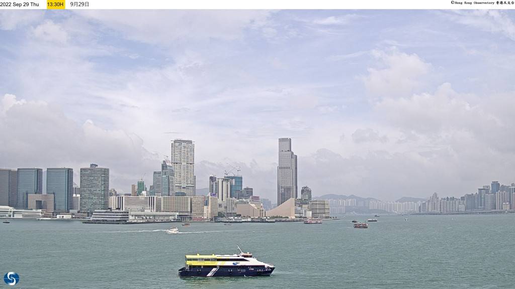 十一國慶多雲有驟雨 季候風下周抵港大風最低26度