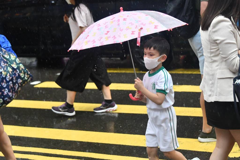 天文台今日第2次發黃色暴雨警告