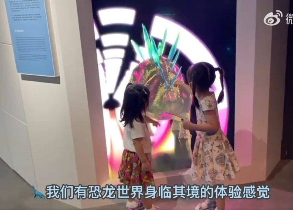 郭富城5歲大女唱《我和我的祖國》字正腔圓  方媛獲內地網民讚教導有方