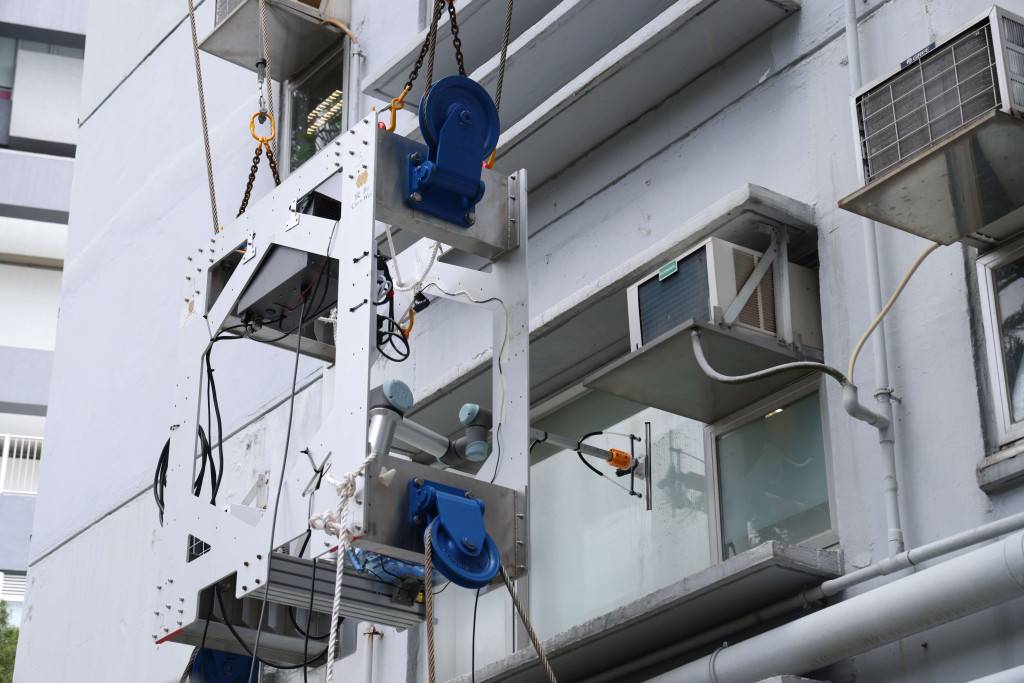 中大與俊和合作研發外牆高空工作線控機械人 紓緩人手短缺更安全