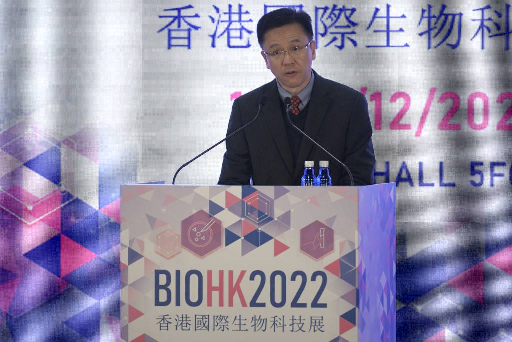 國際生物科技展會展舉行 梁振英：生物科技發展關乎香港關乎國家