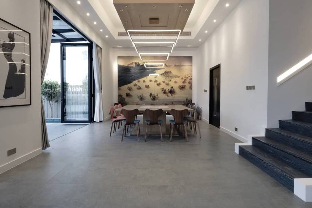 雷頌德移居英國變室內設計大師 親操刀4間英式大宅逐間睇 自住大屋極誇張