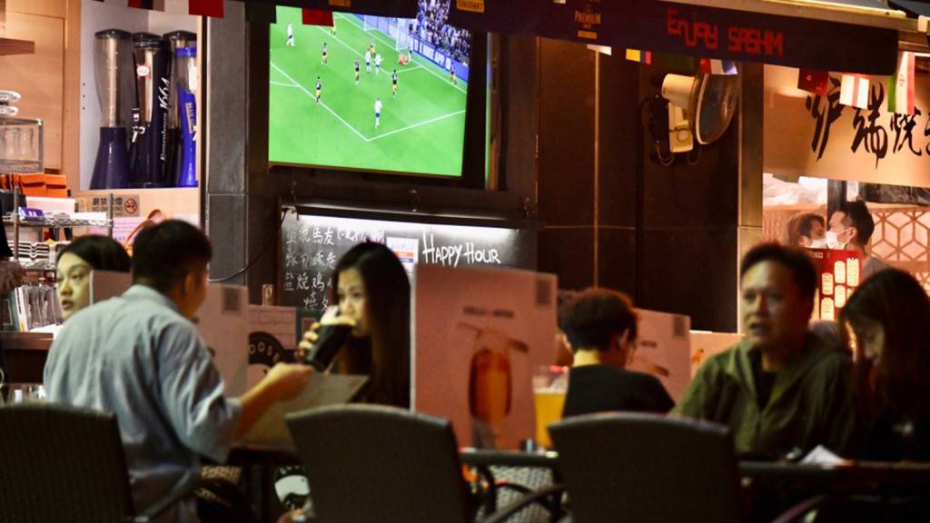 世界盃｜香港酒吧業協會稱生意額升20% 惟商業區入座率僅70%