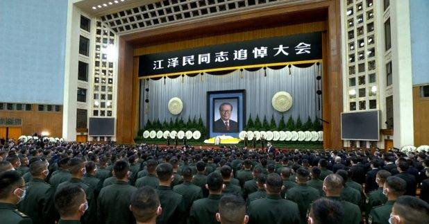 已故前國家主席江澤民追悼大會早上在北京人民大會堂舉行。