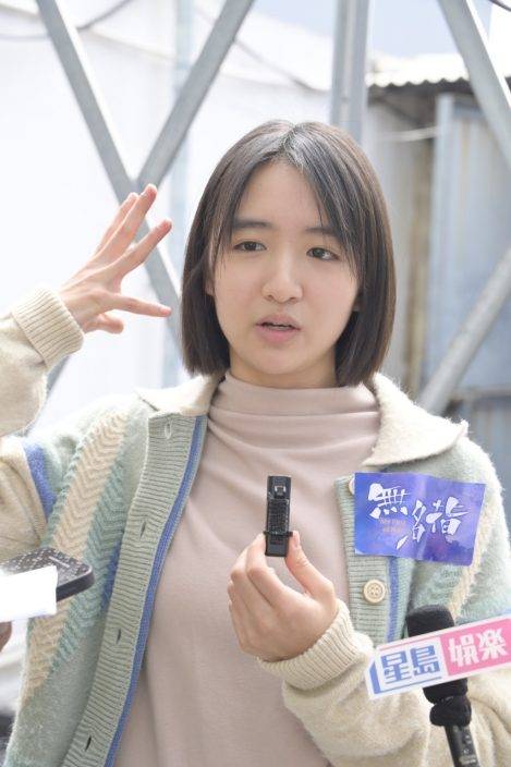 無名指｜鮑起靜分享英國湊孫歡樂 許恩怡同時與兩影帝合作搵阿媽幫手