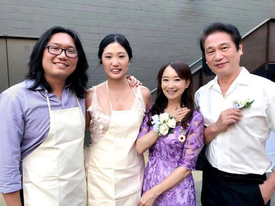 67歲陳美齡宣布榮升做嫲嫲 餅印孫女新相曝光 史丹福兒子美國豪宅逐間睇