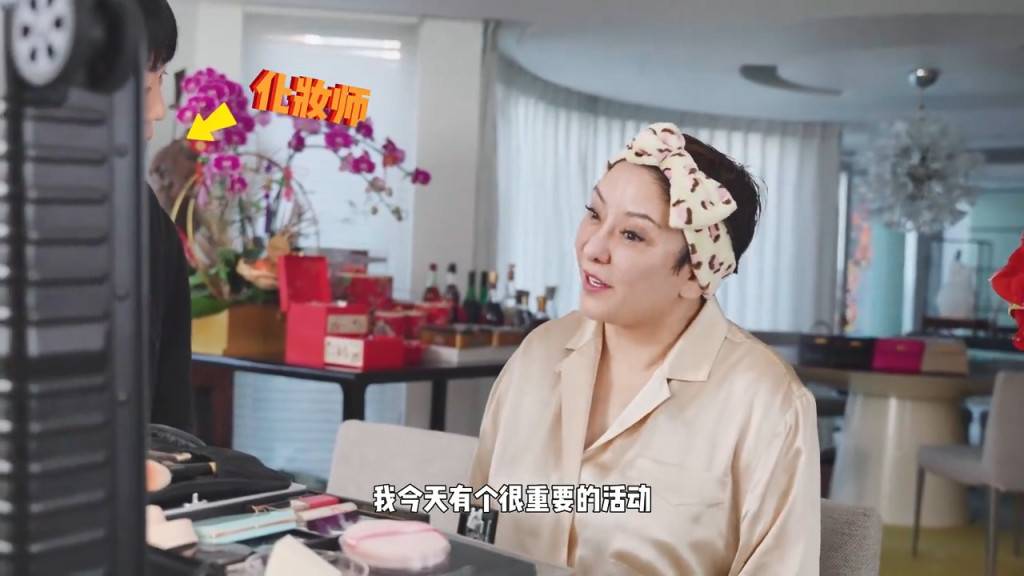 向太赴宴有專人服侍上門化妝 4色Hermès同款袋任揀襯衫