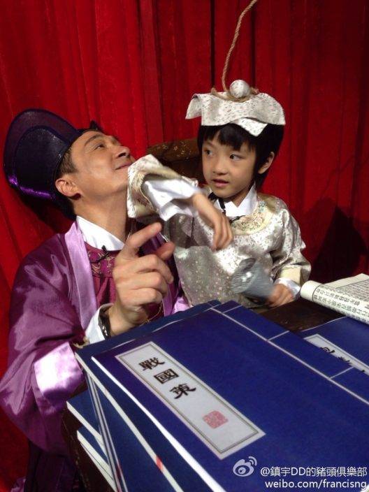 張國榮逝世20周年丨吳鎮宇曾被指金像獎台上嘲諷哥哥同性戀 14歲囝囝串連20首金曲致敬